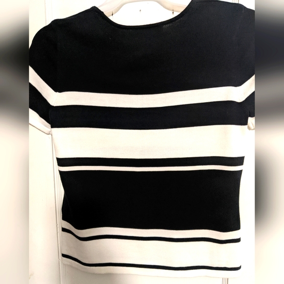 Casual Corner ANNEX Women's Striped Knit Top - Picture 6 of 6